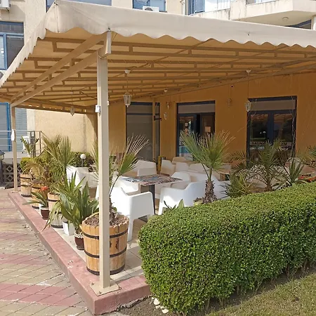 Apartment Rainbow Luci