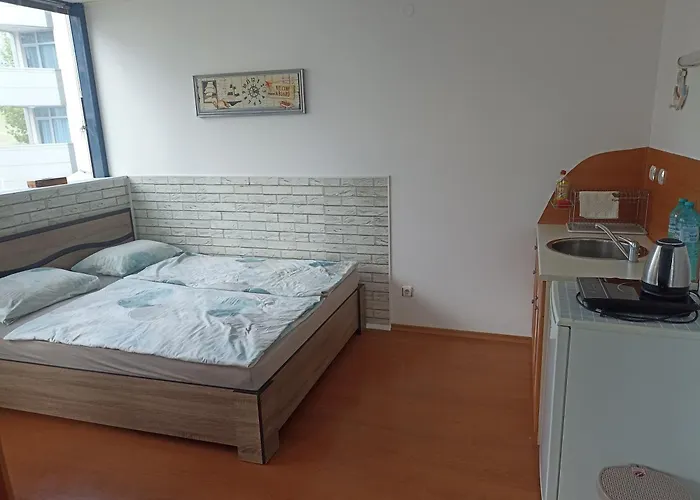 Rainbow Luci Σάνι Μπιτς